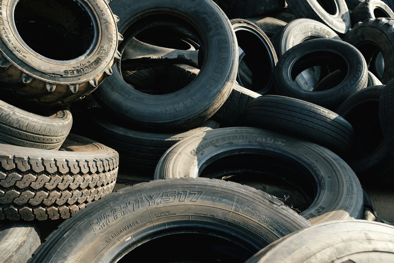 What to Do if Your Tire Blows While Driving