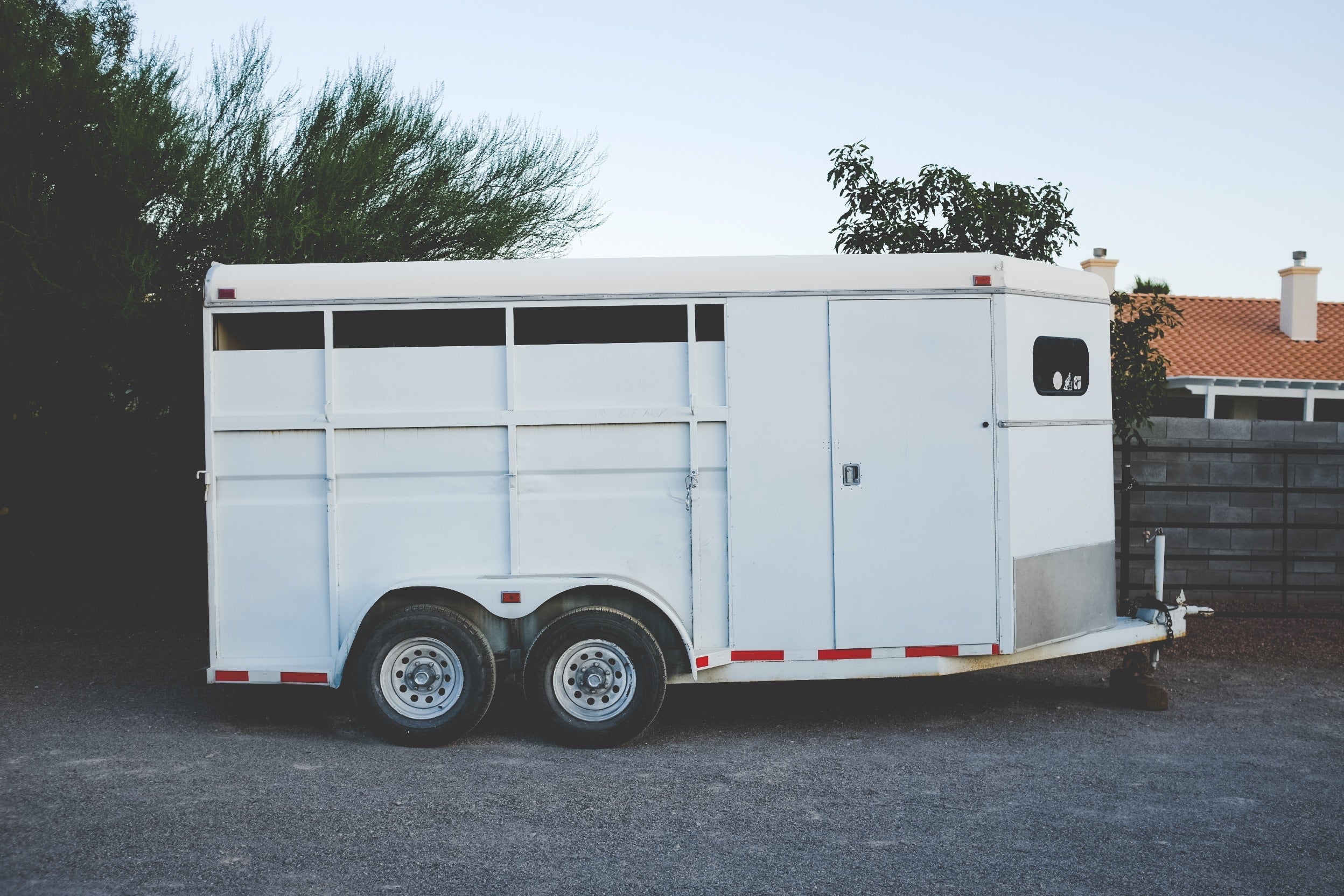 How to Change a Trailer Tire