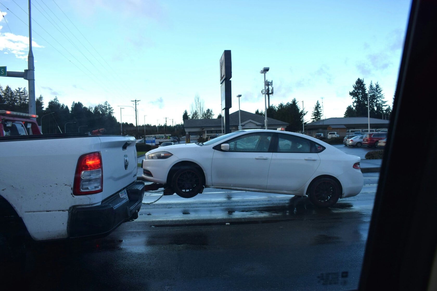 How to Make Long-Distance Towing Trips More Comfortable