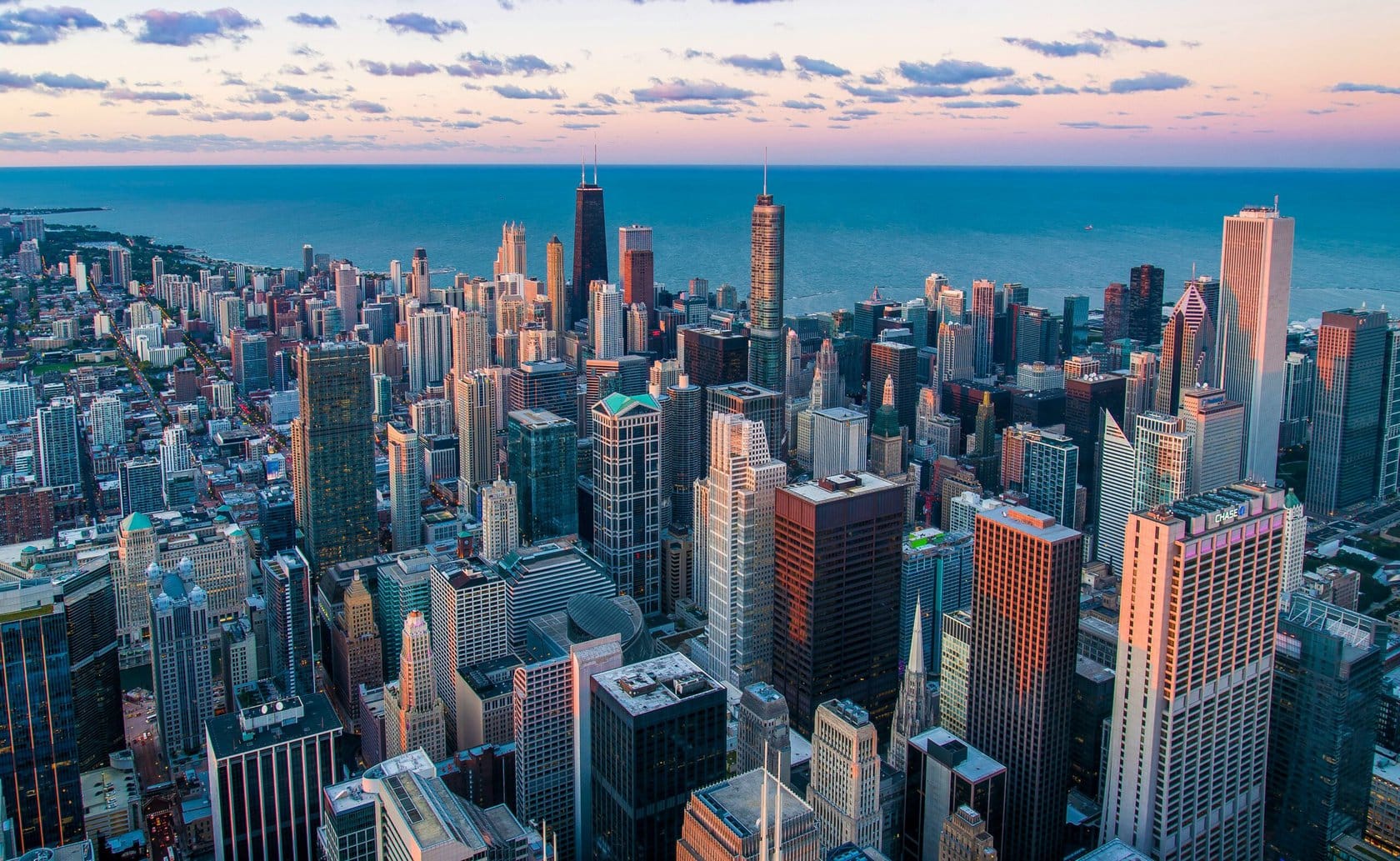 Towing in Urban Environments: Challenges and Tips