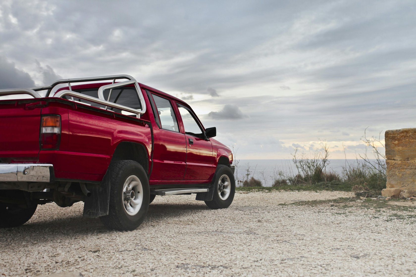 What is the Difference Between a Hitch and a Hitch Receiver?
