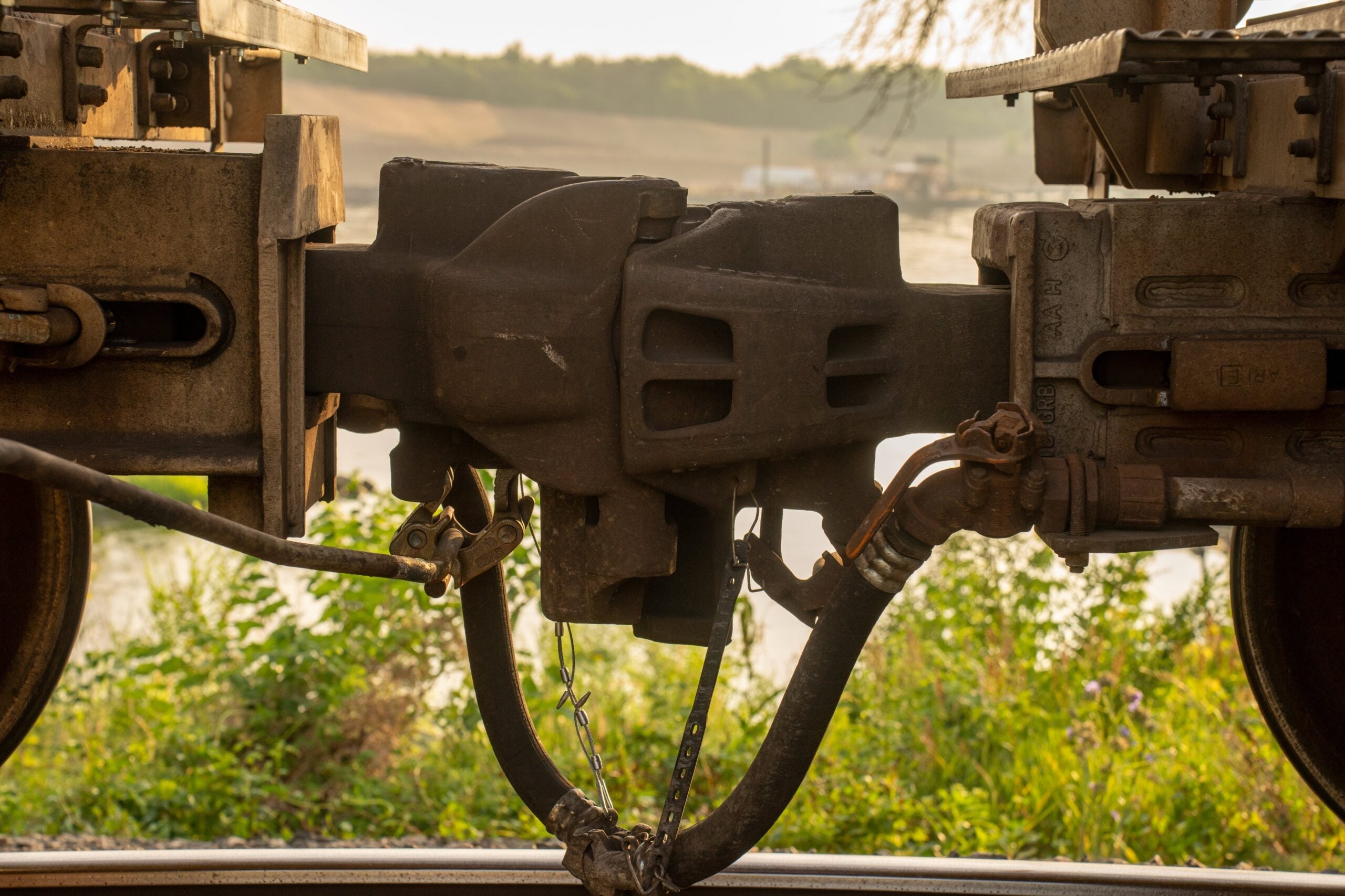 What is the Difference Between a Tow Package and a Hitch?