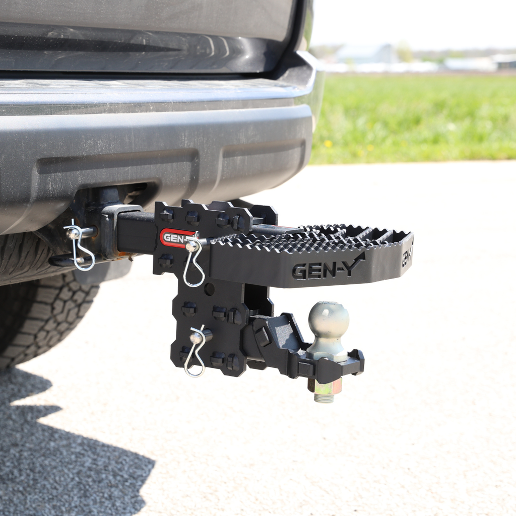 PHANTOM Serrated Hitch Step