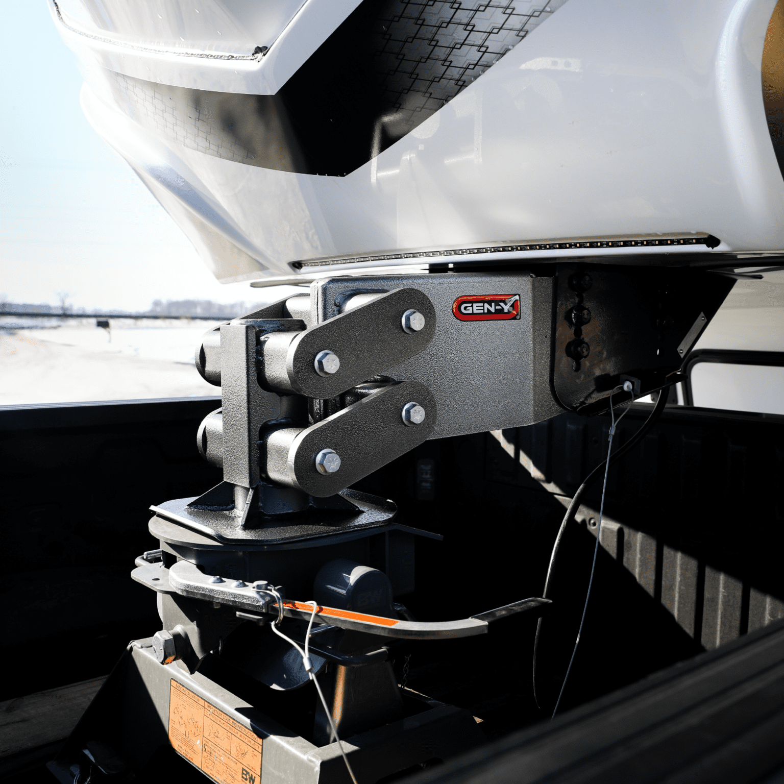 Executive 5th Wheel King Pin Box - GEN-Y HITCH